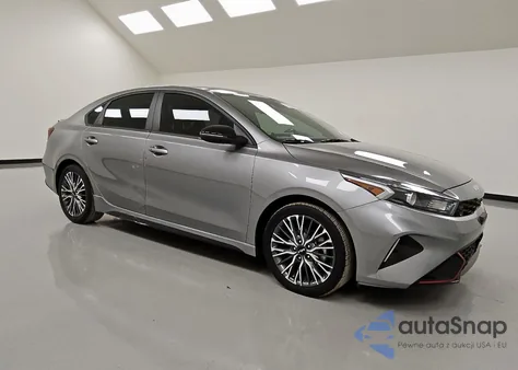 2022 Kia Forte Gt Line z USA, uszkodzony, nr VIN 3KPF54AD5NE492043